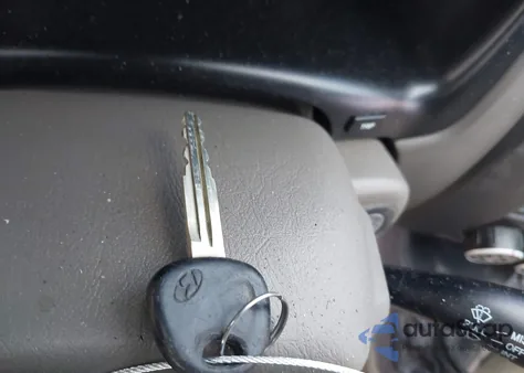 2006 Hyundai Tucson Gl from USA, damaged, VIN KM8JM72B16U434490